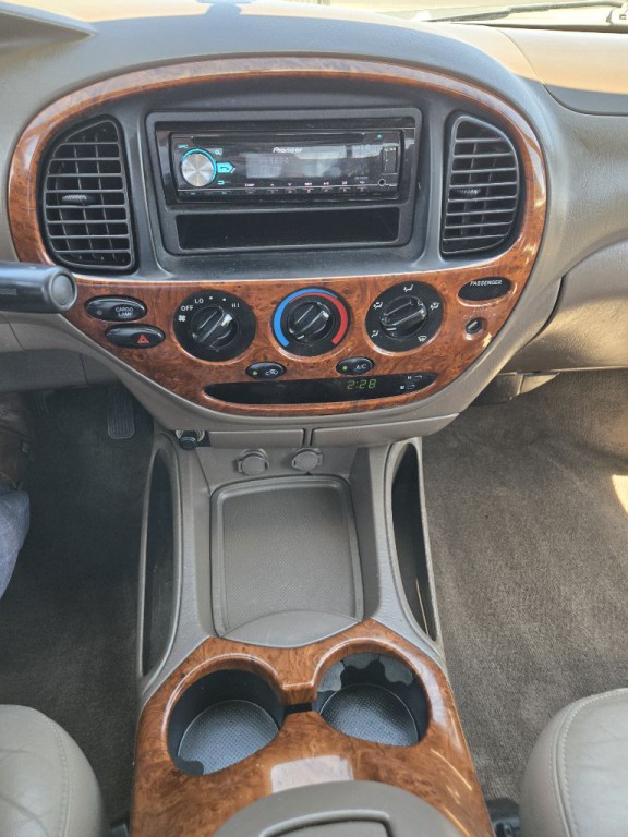 2003 Toyota Tundra Image 19