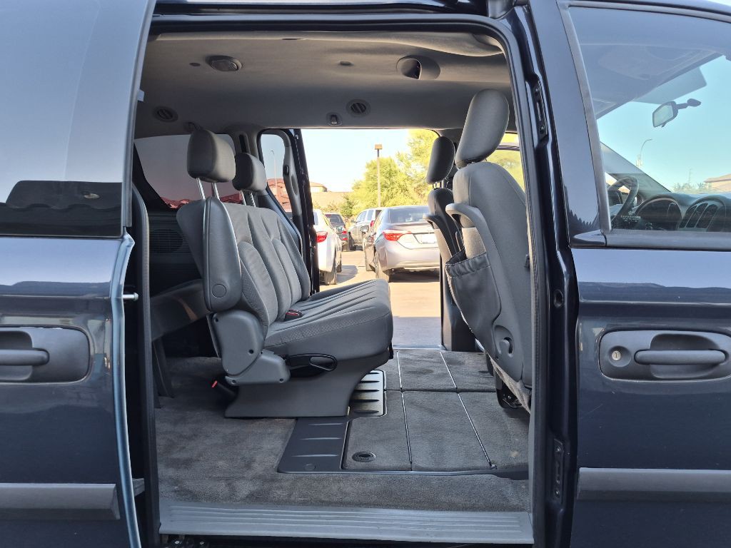 2007 Dodge Grand Caravan Image 14
