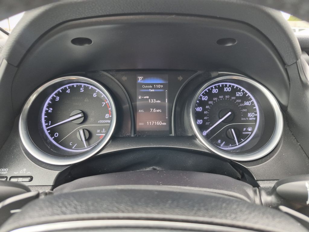 2018 Toyota Camry Image 19