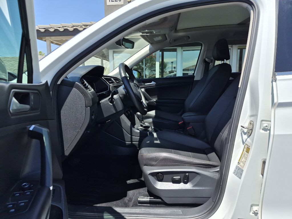 2020 Volkswagen Tiguan Image 9