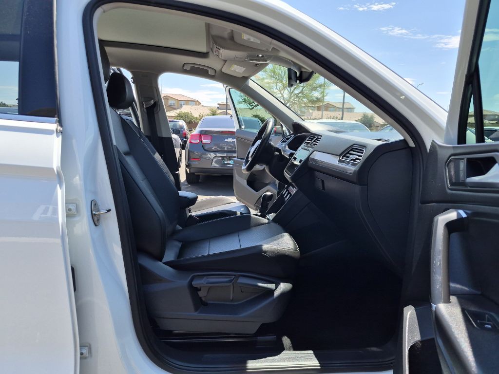 2020 Volkswagen Tiguan Image 16