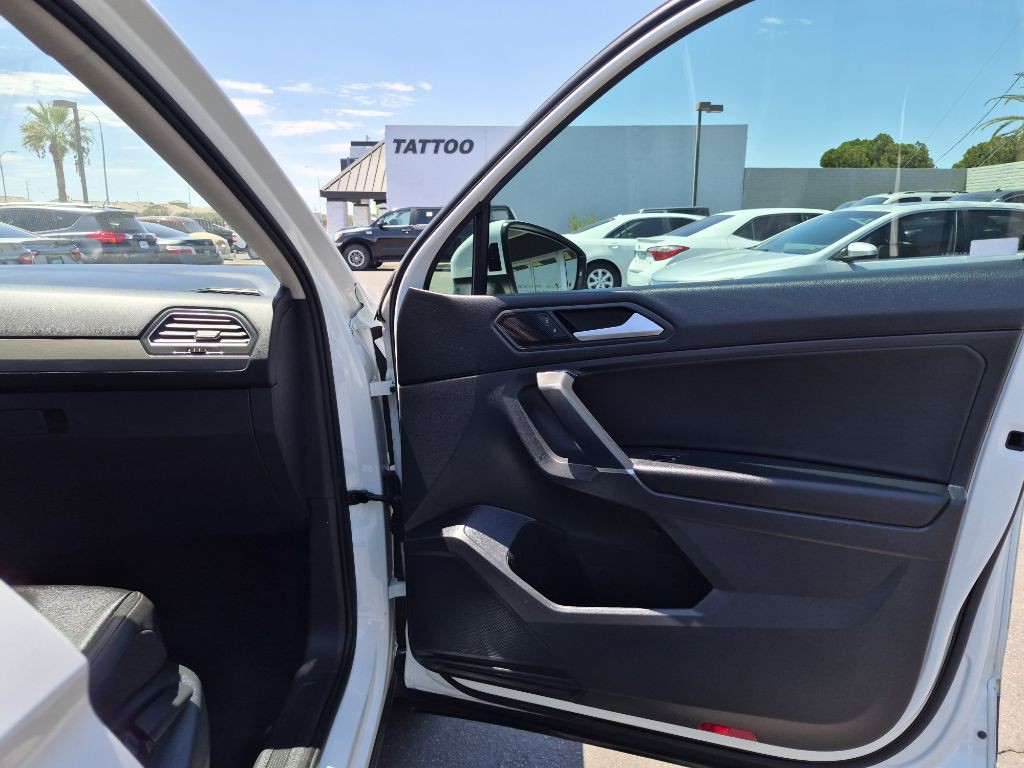 2020 Volkswagen Tiguan Image 19