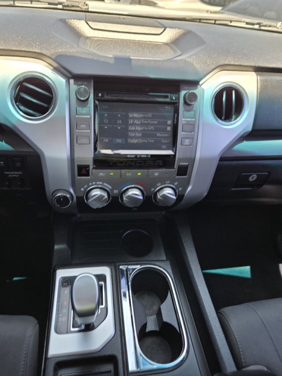 2016 Toyota Tundra Image 17