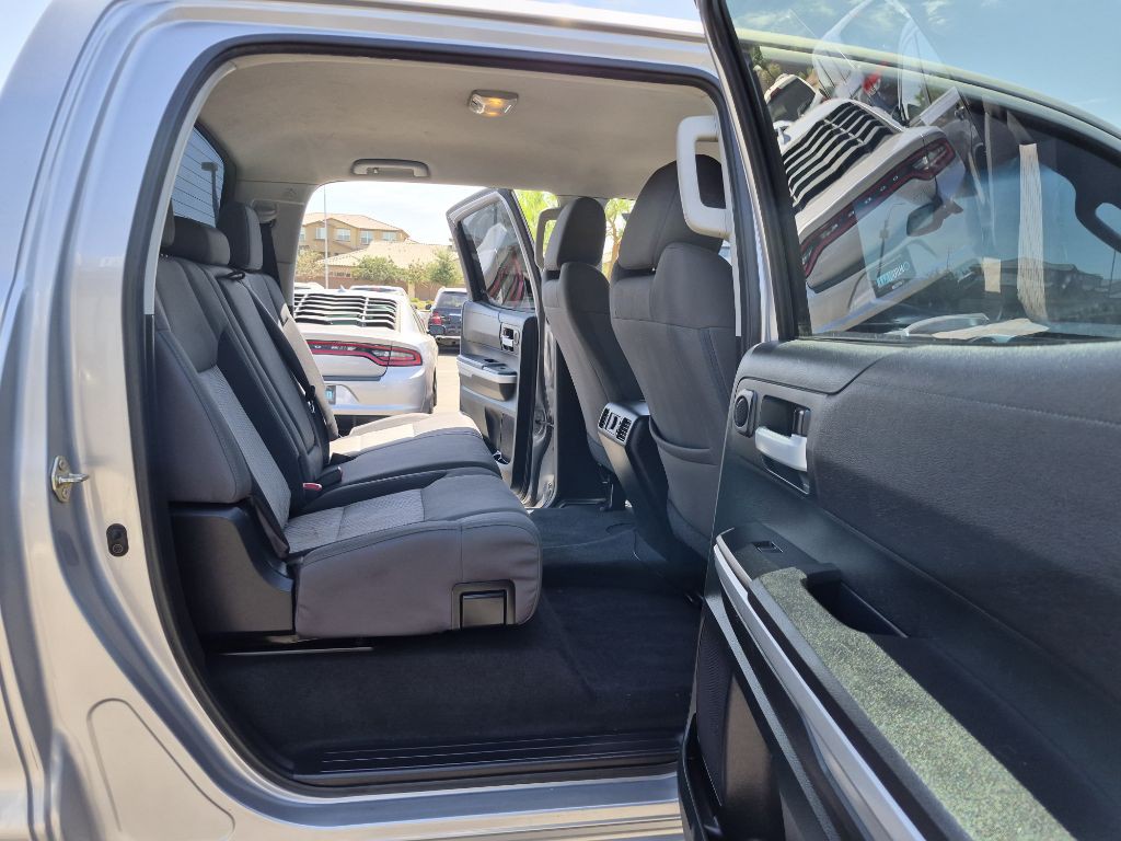 2016 Toyota Tundra Image 27