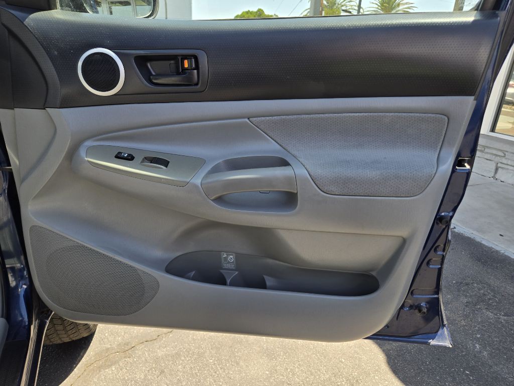 2007 Toyota Tacoma Image 19