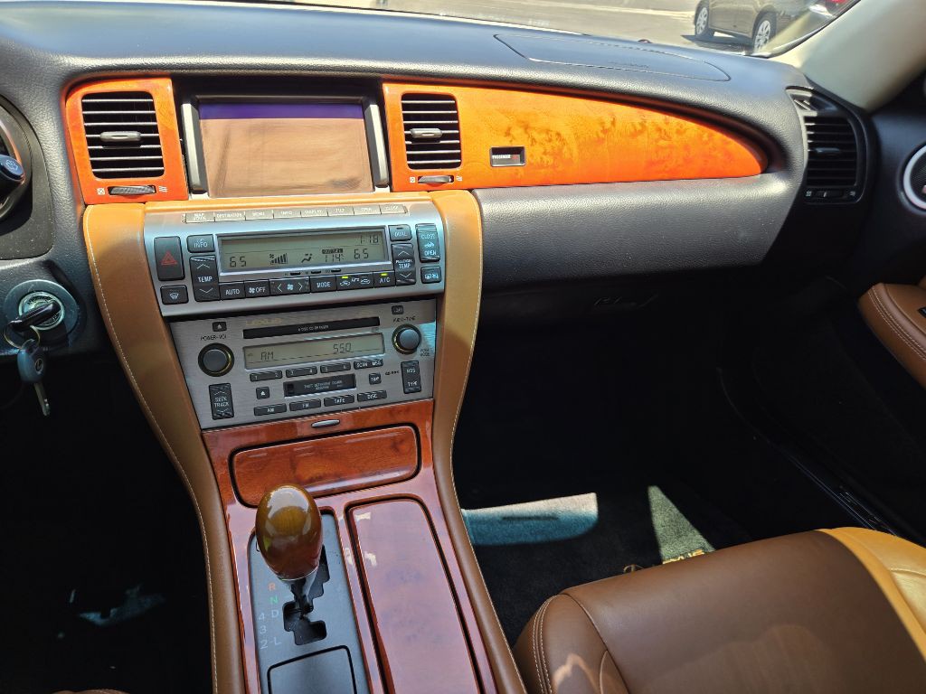 2002 Lexus SC Image 18