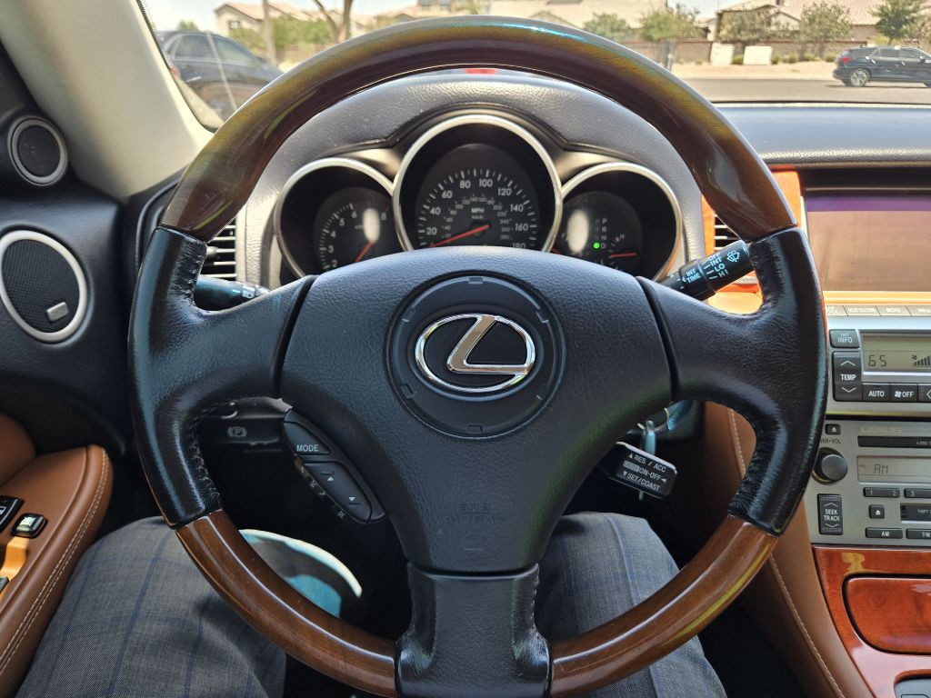 2002 Lexus SC Image 20