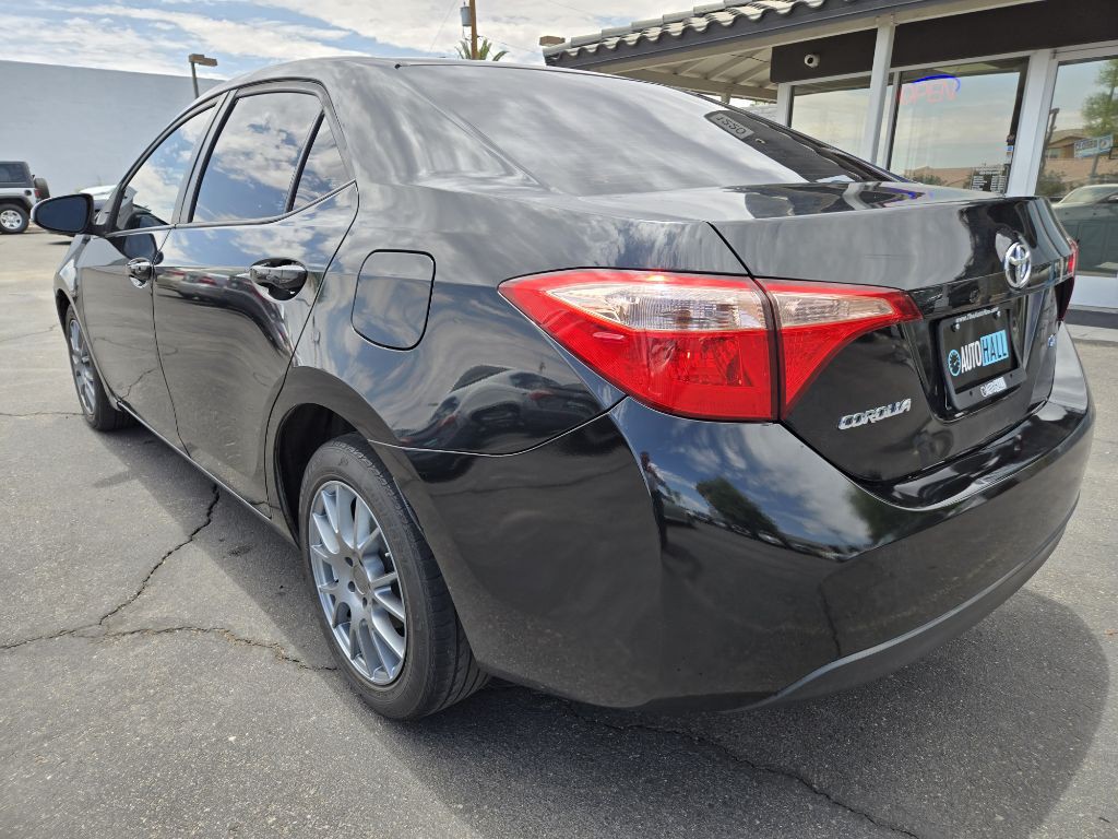 2019 Toyota Corolla Image 3