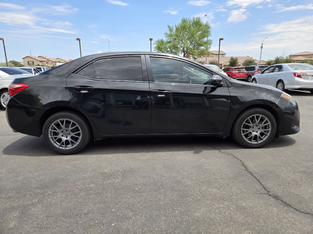 2019 Toyota Corolla Image 6