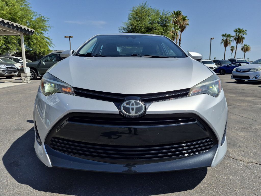 2017 Toyota Corolla Image 8