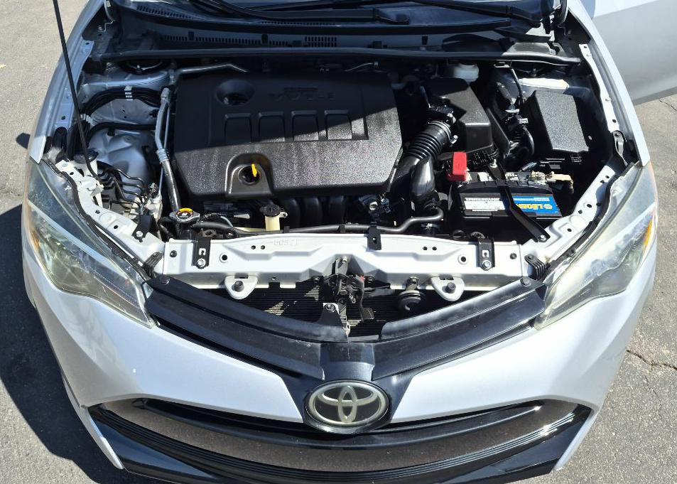 2017 Toyota Corolla Image 20