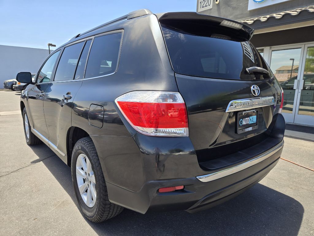 2011 Toyota Highlander Image 3