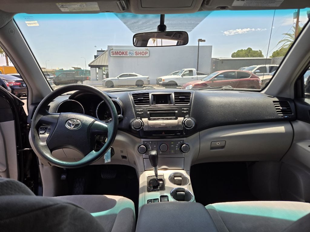 2011 Toyota Highlander Image 11