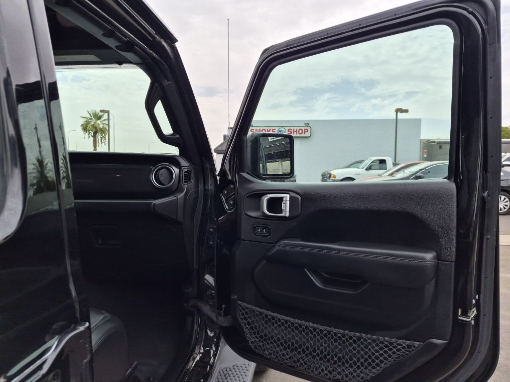 2020 Jeep Wrangler Unlimited Image 17
