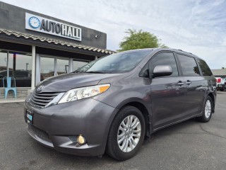 Image for 2011 Toyota Sienna XLE ID: 7606487