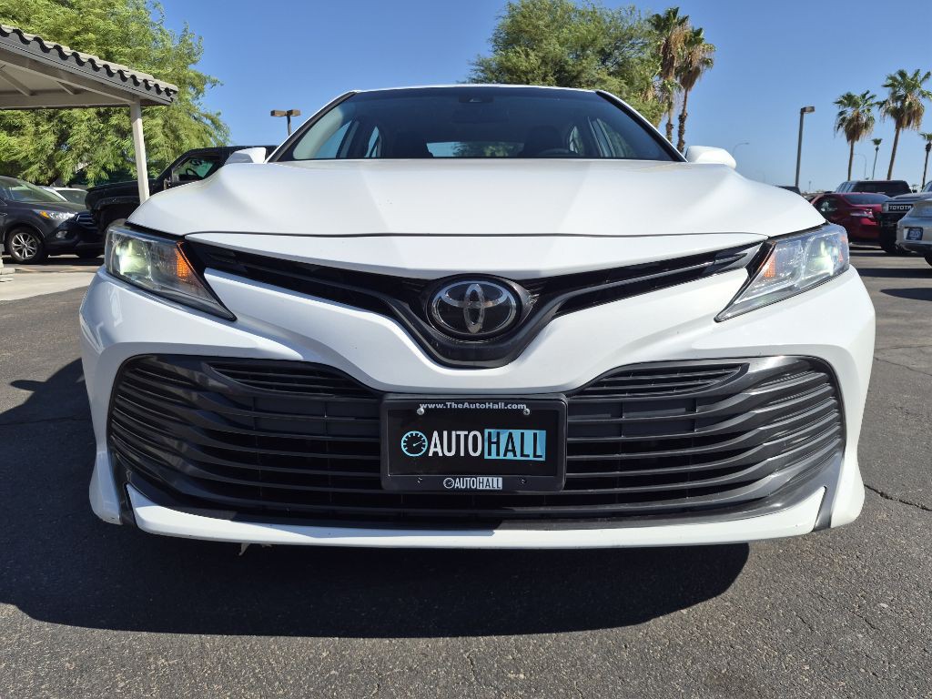 2019 Toyota Camry Image 7