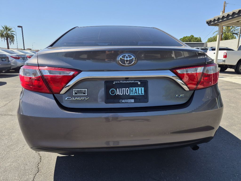 2015 Toyota Camry Image 3