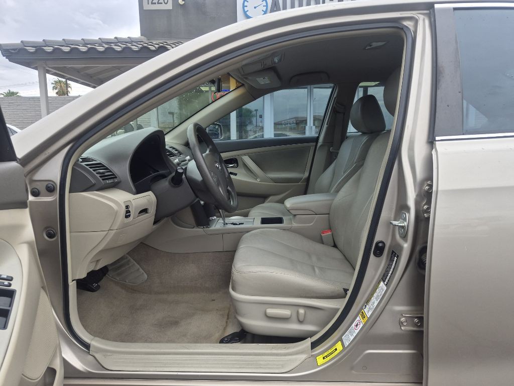 2007 Toyota Camry Image 6
