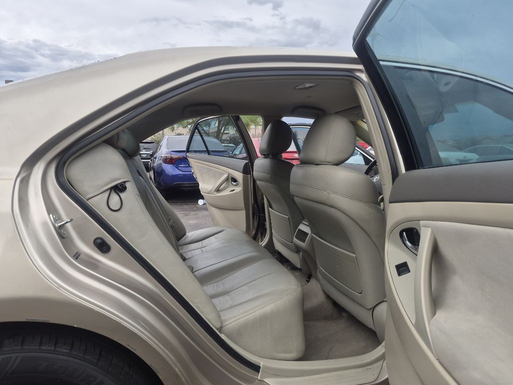 2007 Toyota Camry Image 10