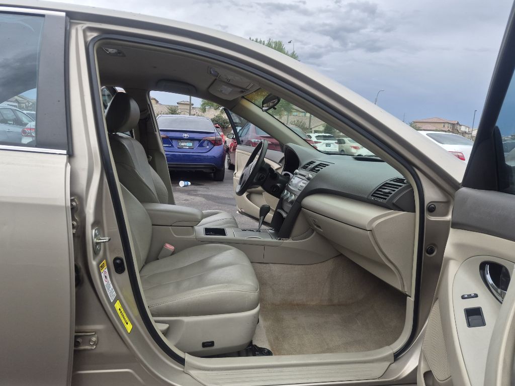 2007 Toyota Camry Image 12