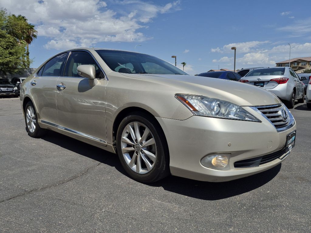 2011 Lexus ES Image 9