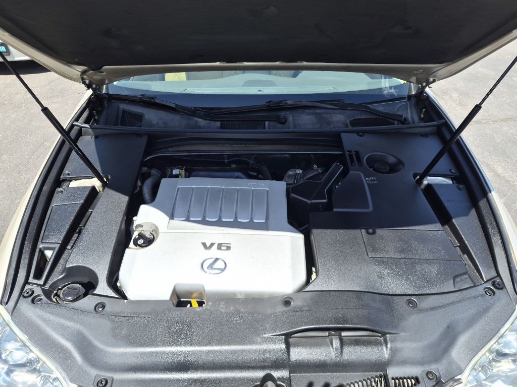 2011 Lexus ES Image 20