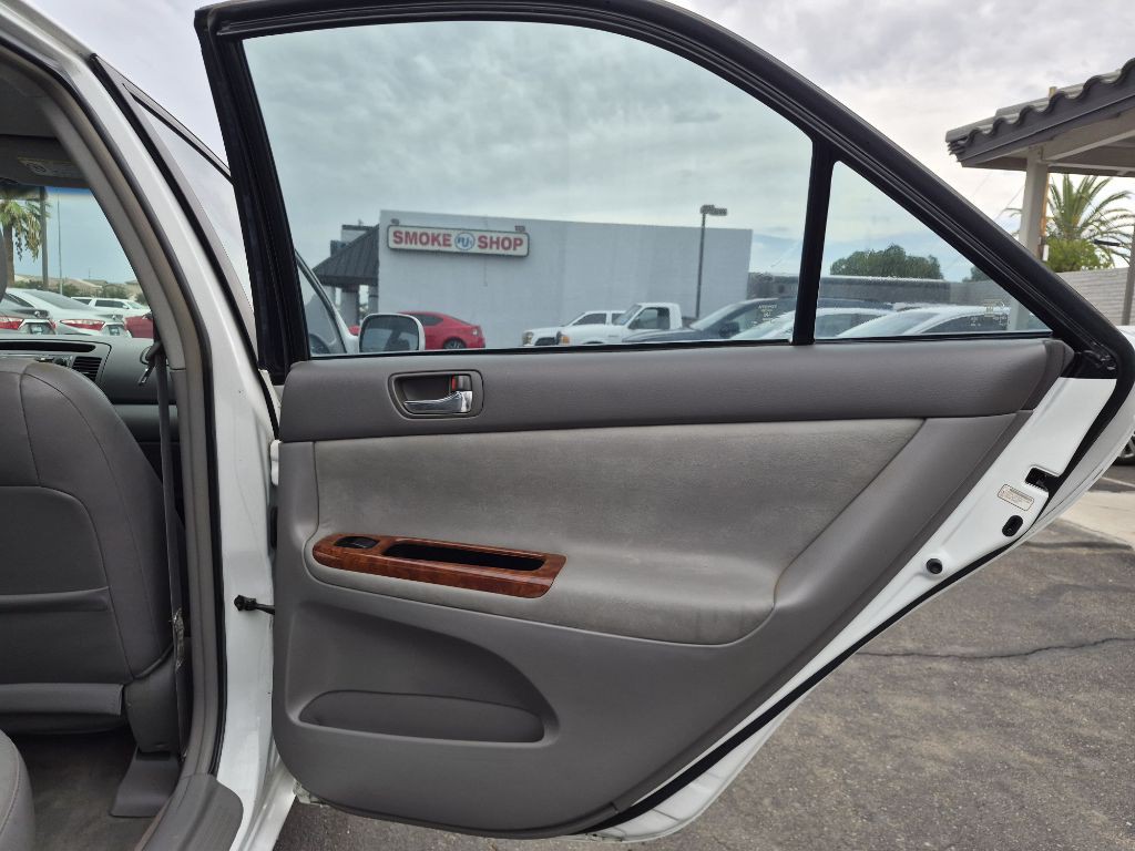 2002 Toyota Camry Image 14