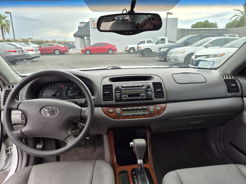 2002 Toyota Camry Image 17