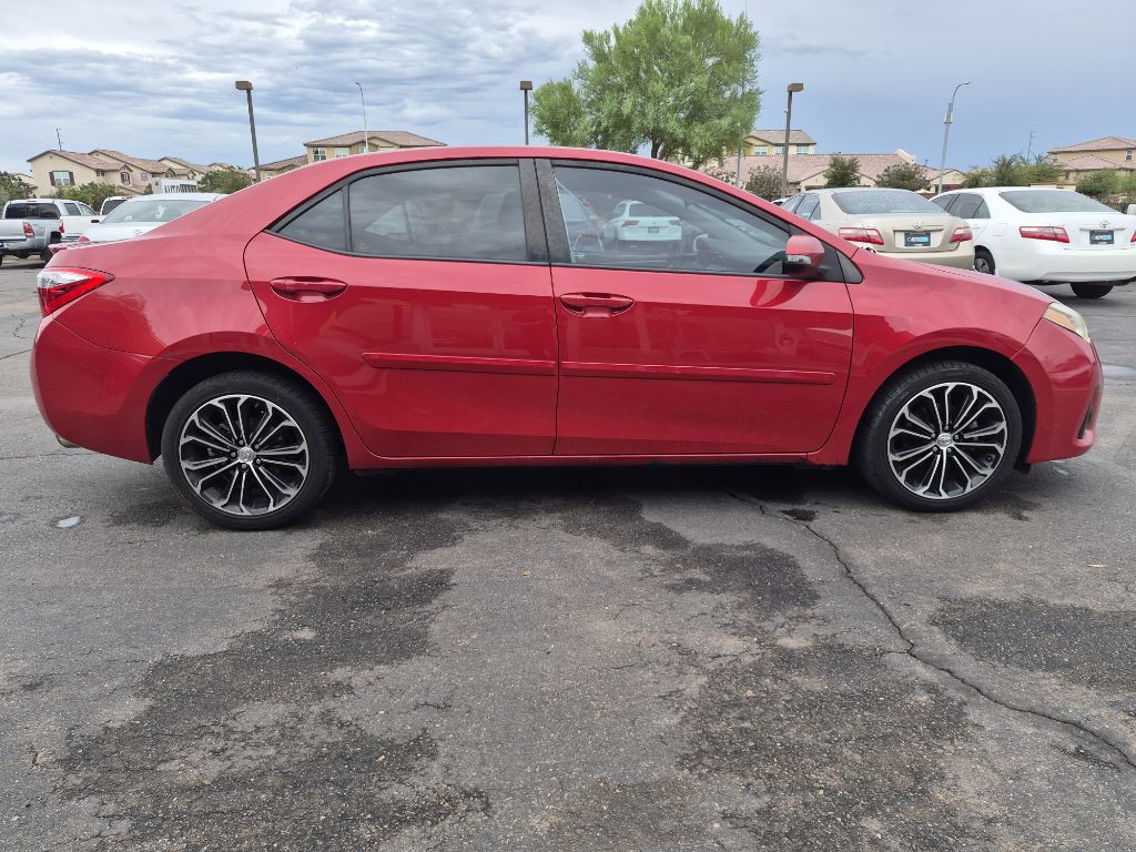 2016 Toyota Corolla Image 6