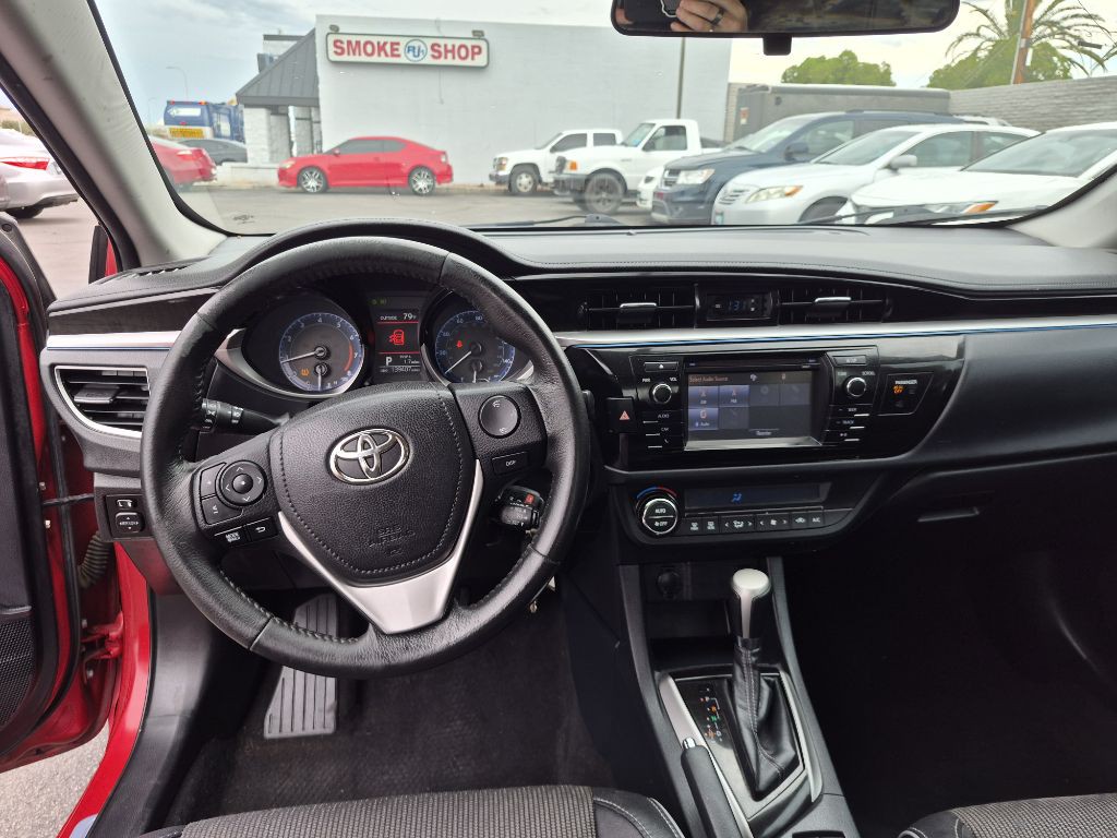 2016 Toyota Corolla Image 18