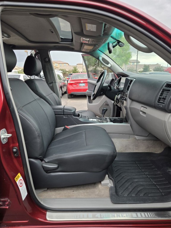 2005 Toyota 4Runner Image 20