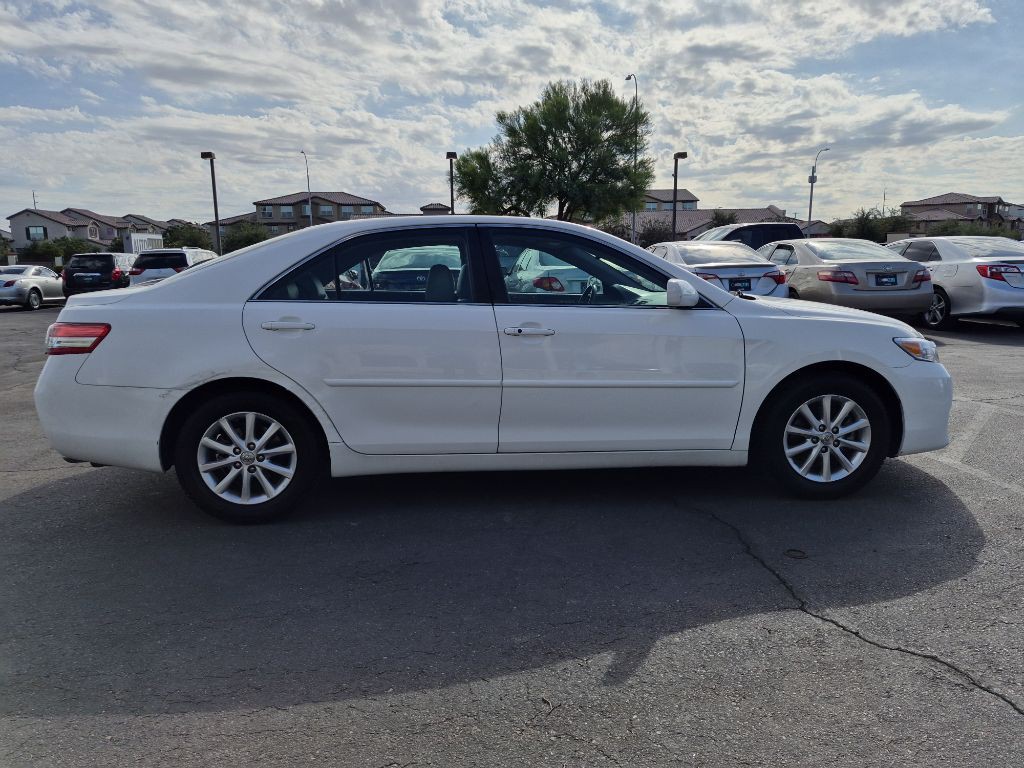 2010 Toyota Camry Image 6