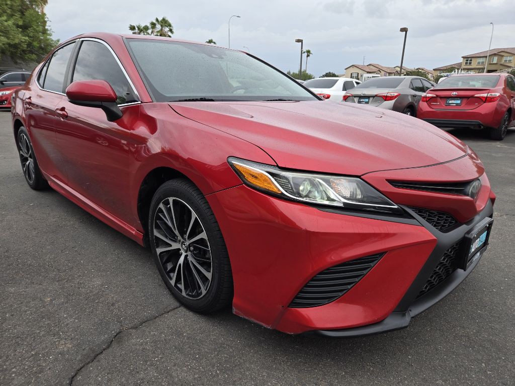 2019 Toyota Camry Image 6