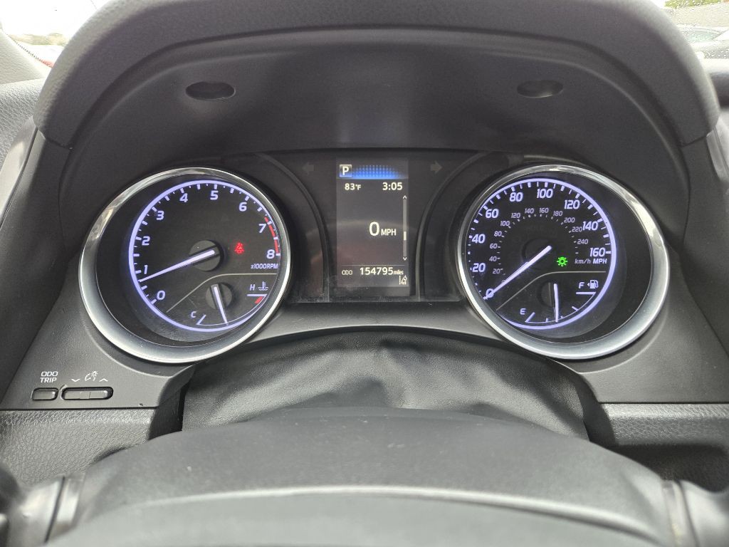 2019 Toyota Camry Image 22