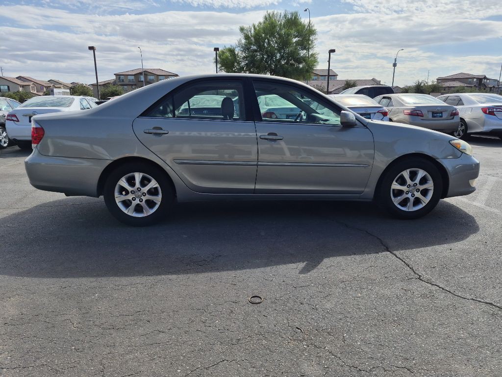 2005 Toyota Camry Image 6