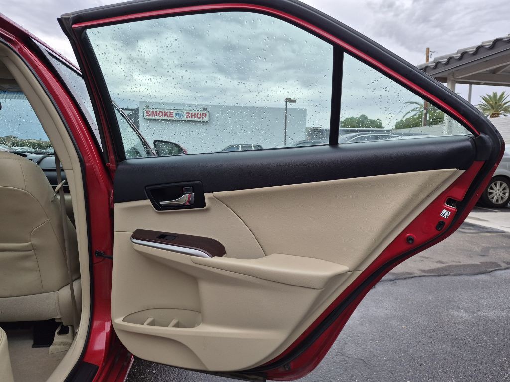 2012 Toyota Camry Image 29