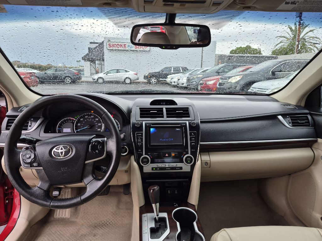 2012 Toyota Camry Image 33