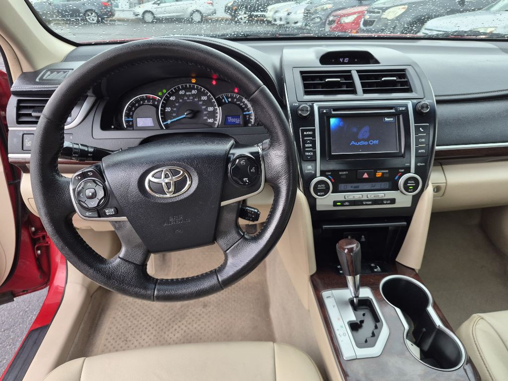2012 Toyota Camry Image 34