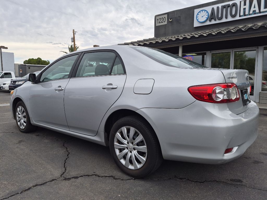 2013 Toyota Corolla Image 3
