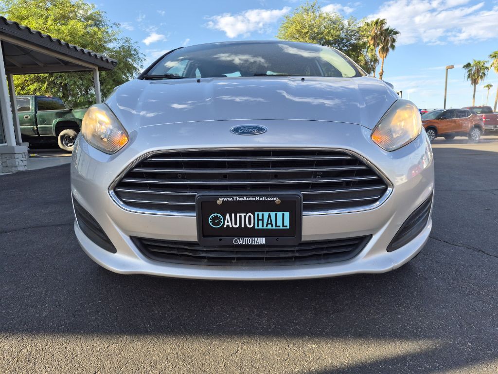 2015 Ford Fiesta Image 8