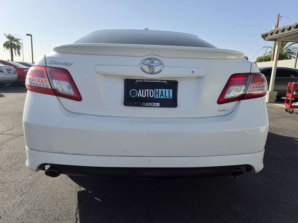 2010 Toyota Camry Image 3