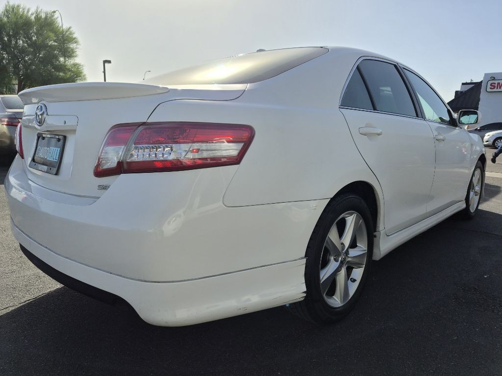 2010 Toyota Camry Image 4
