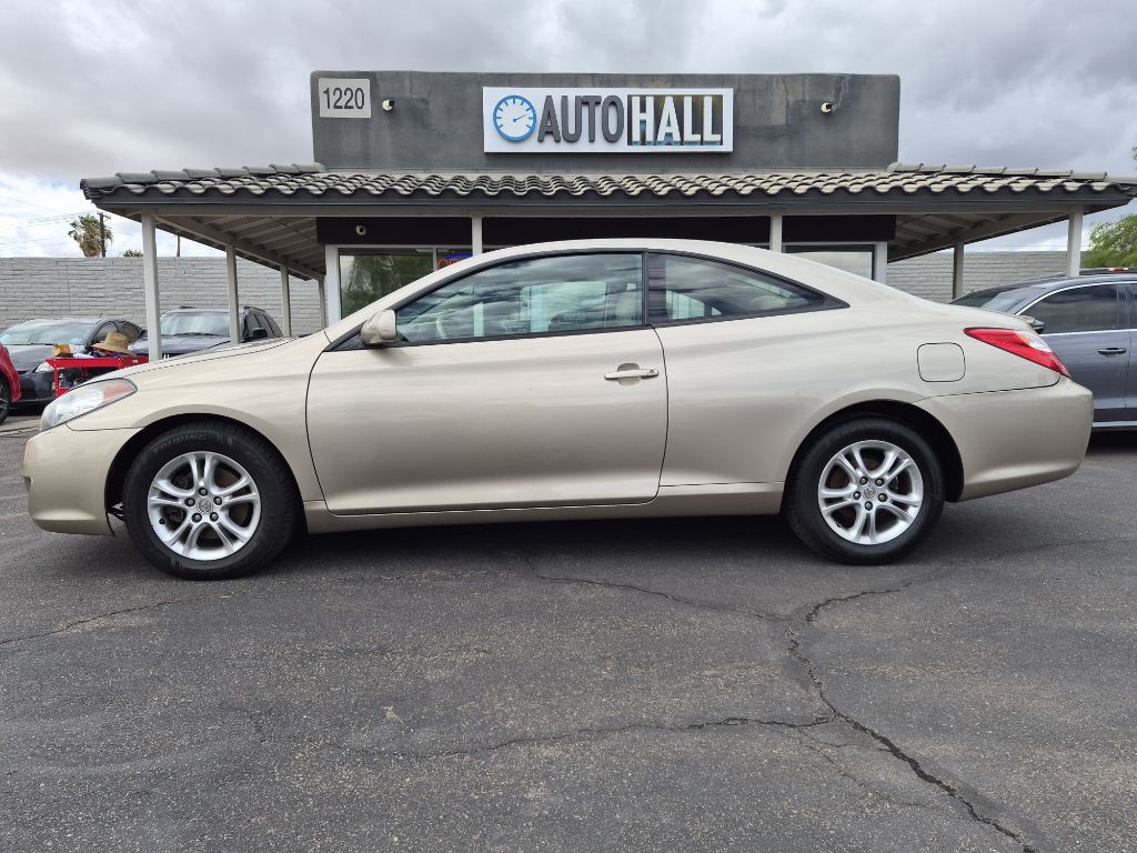 2005 Toyota Camry Image 2