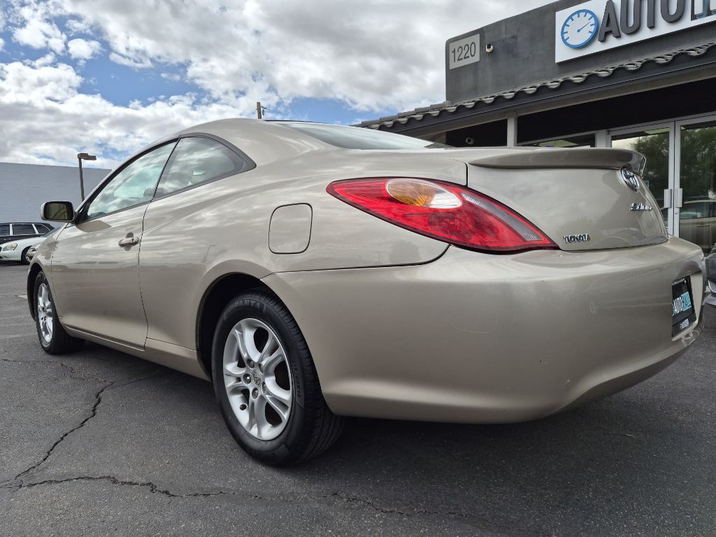 2005 Toyota Camry Image 3