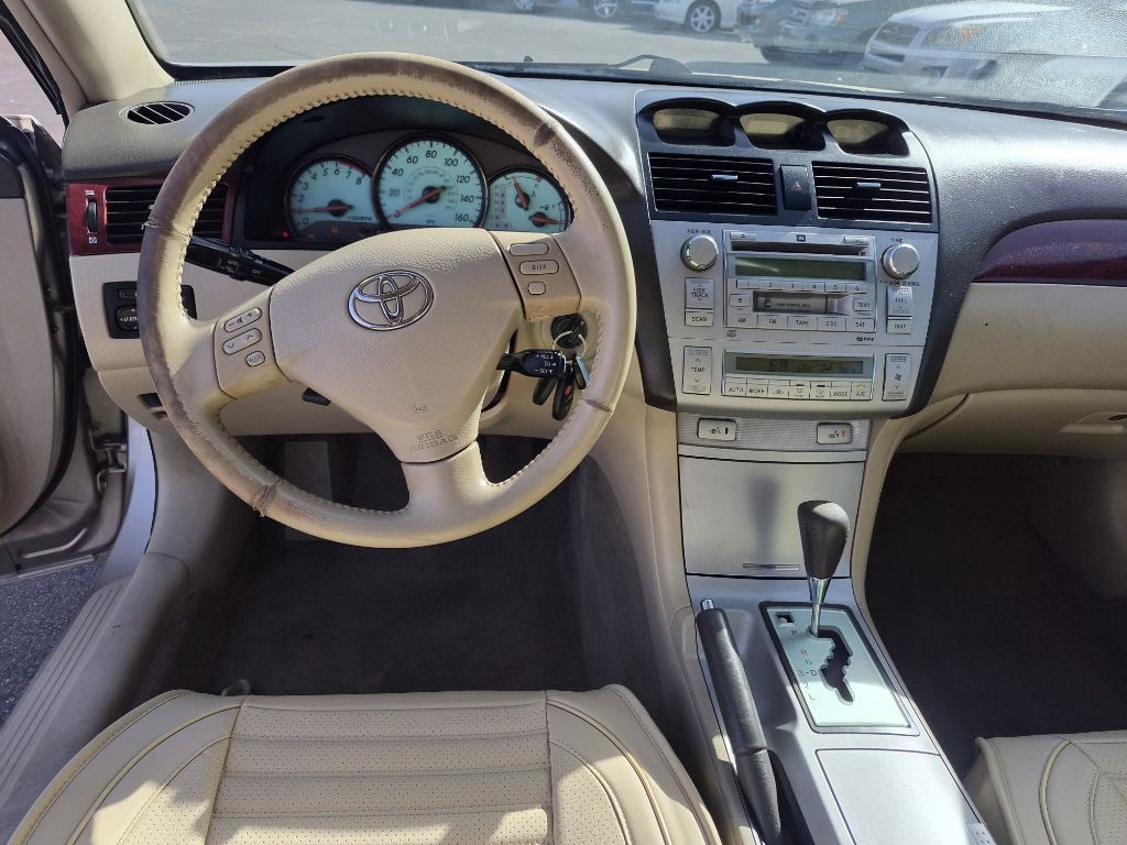 2005 Toyota Camry Image 19