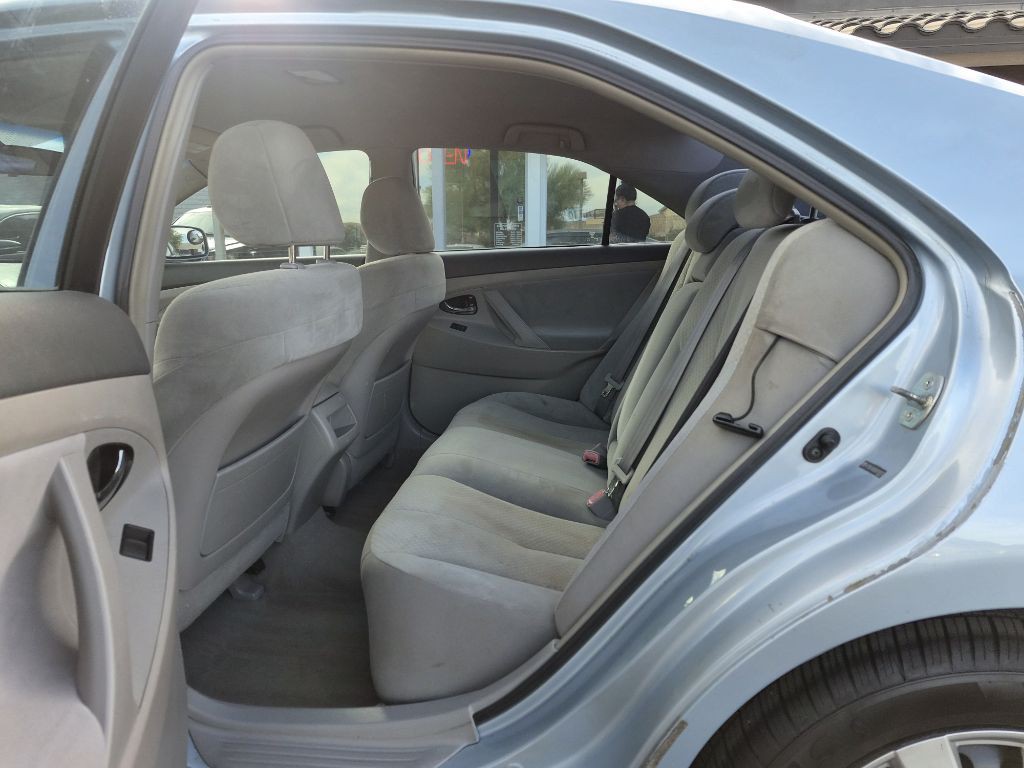2009 Toyota Camry Image 11