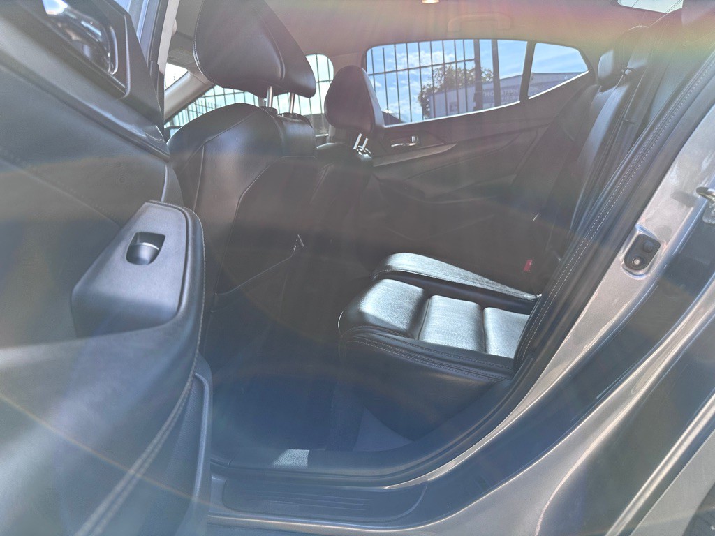 2018 Nissan Maxima Image 14