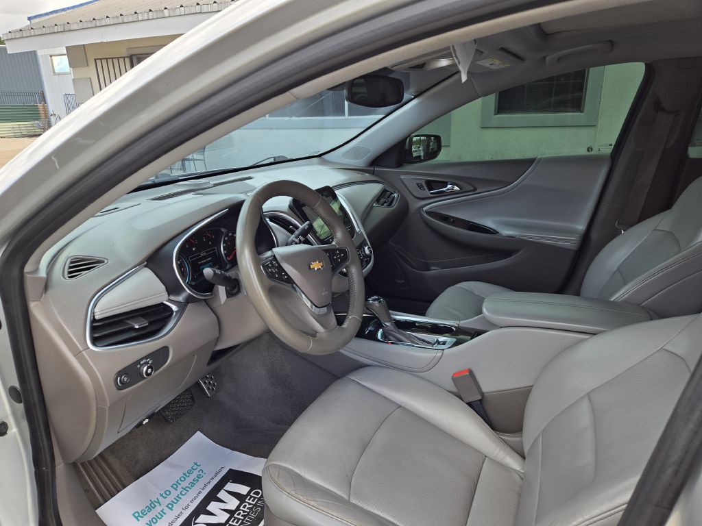 2016 Chevrolet Malibu Image 7