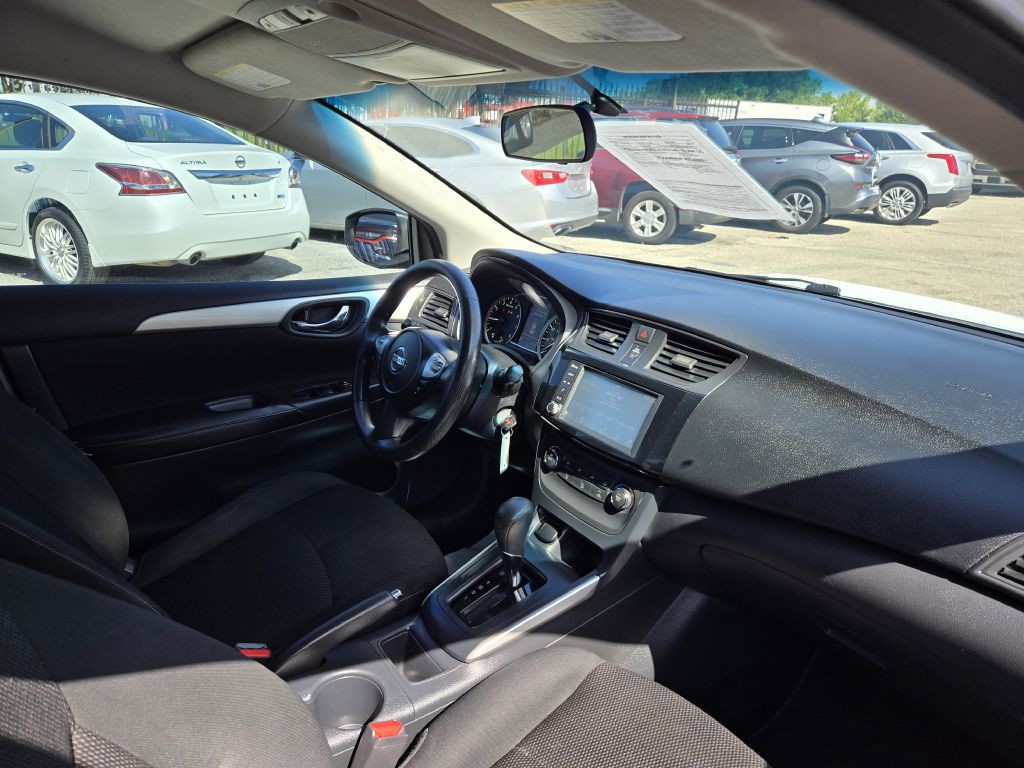 2019 Nissan Sentra Image 8