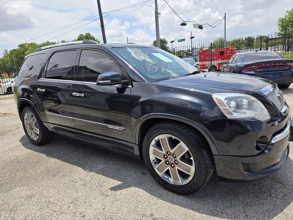 2012 GMC Acadia Image 2